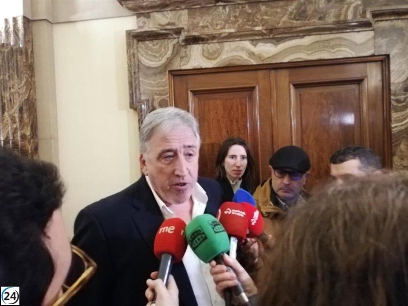 Asiron aboga por sanar las divisiones y recuperar la armonía en el gobierno municipal de Pamplona.