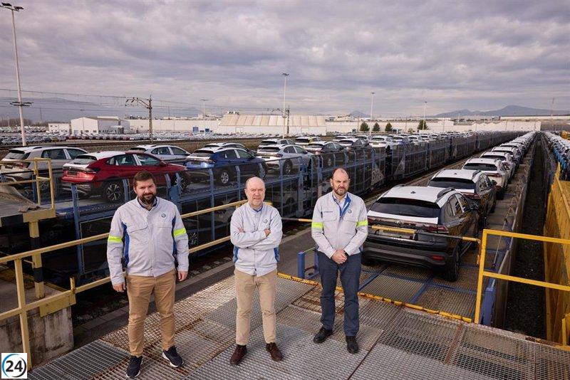 Volkswagen Navarra sigue priorizando el transporte ferroviario para más del 50% de sus vehículos durante el cuarto año consecutivo