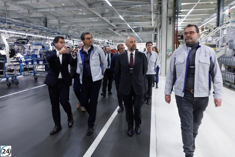 El Gobierno foral y VW Navarra dialogan sobre avances competitivos y eléctricos en la planta
