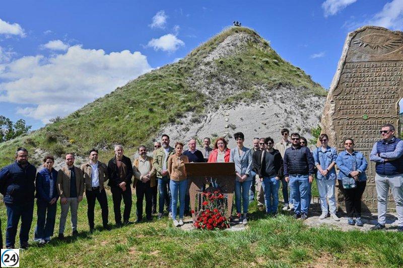 Chivite alerta sobre el peligro para la democracia y denuncia la normalización del fascismo.