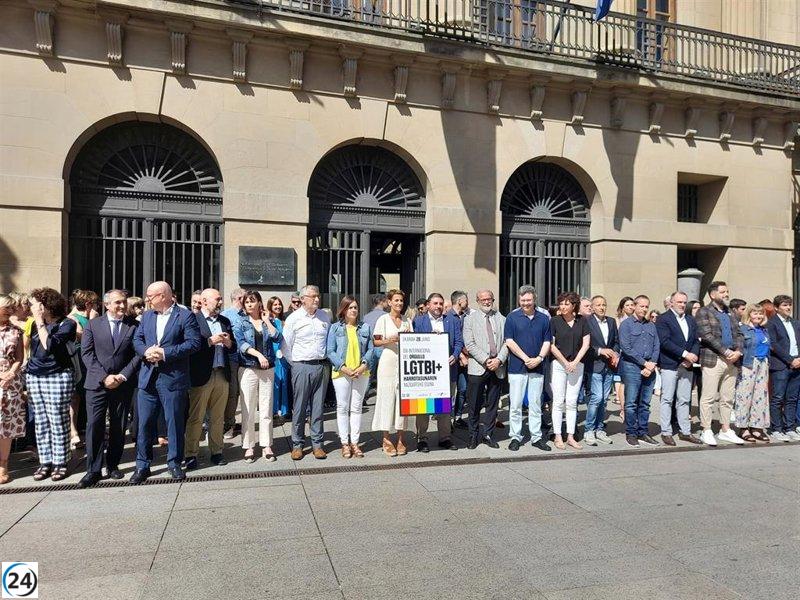 Navarra celebra el Día del Orgullo LGTBI+ con la presencia de Gobierno y Parlamento foral.