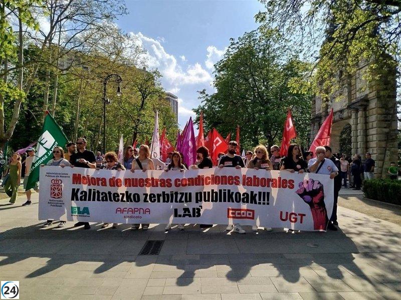 Sindicatos de empleados públicos celebran el éxito de la huelga.