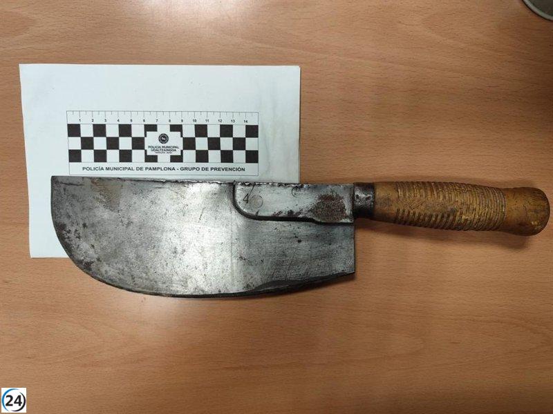 Incautan cuchillos tras altercado violento en Berriozar.