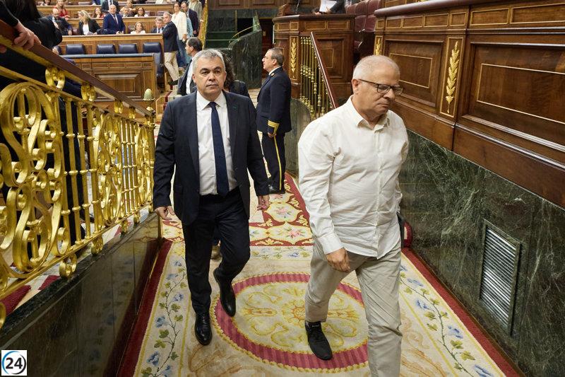 Santos Cerdán anuncian su renuncia al cargo de diputado y opta por enfrentar la justicia sin inmunidad.