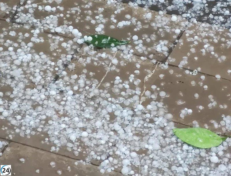 Alerta naranja en la Ribera por posibles tormentas y granizo.