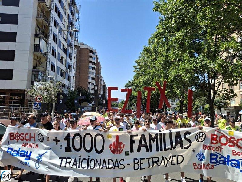 Trabajadores de BSH Esquíroz se movilizan para frenar el cierre y salvaguardar empleos en Navarra.