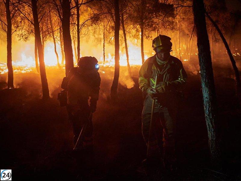 Bomberos de Navarra se unen a la lucha contra incendios en Asturias.