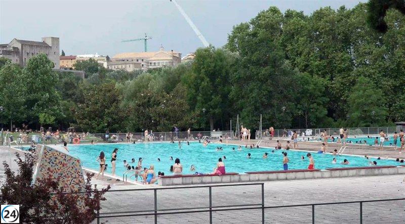 El CD Aranzadi vuelve a abrir su piscina exterior para adultos tras resolver un problema de cloración.
