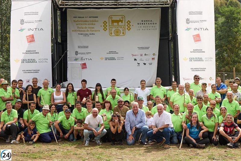 Aierdi y Asiron impulsan la integración de la ganadería local en la ciudad.