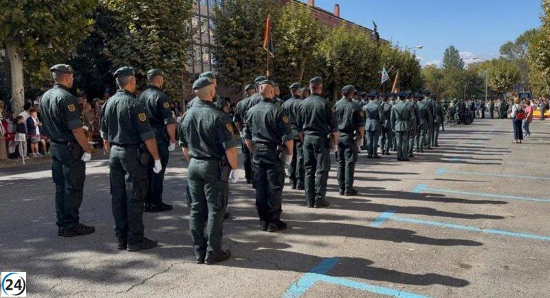 La Guardia Civil de Navarra conmemora a la Virgen del Pilar en Pamplona.