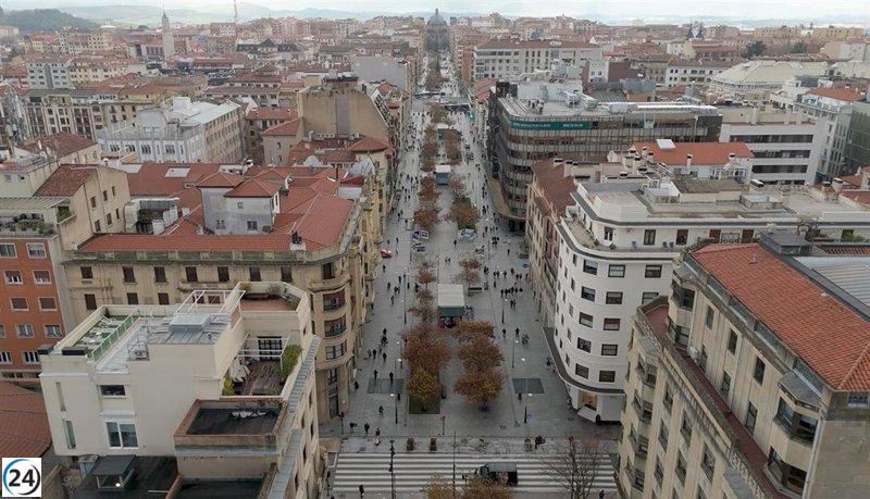 Pamplona supera los 213.500 habitantes, destacando el crecimiento de barrios como Lezkairu, Mendillorri y Etxabakoitz.