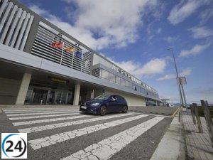 Crisis en el aeropuerto de Pamplona y regularización de migrantes centran la agenda de la Mesa y Junta este lunes.