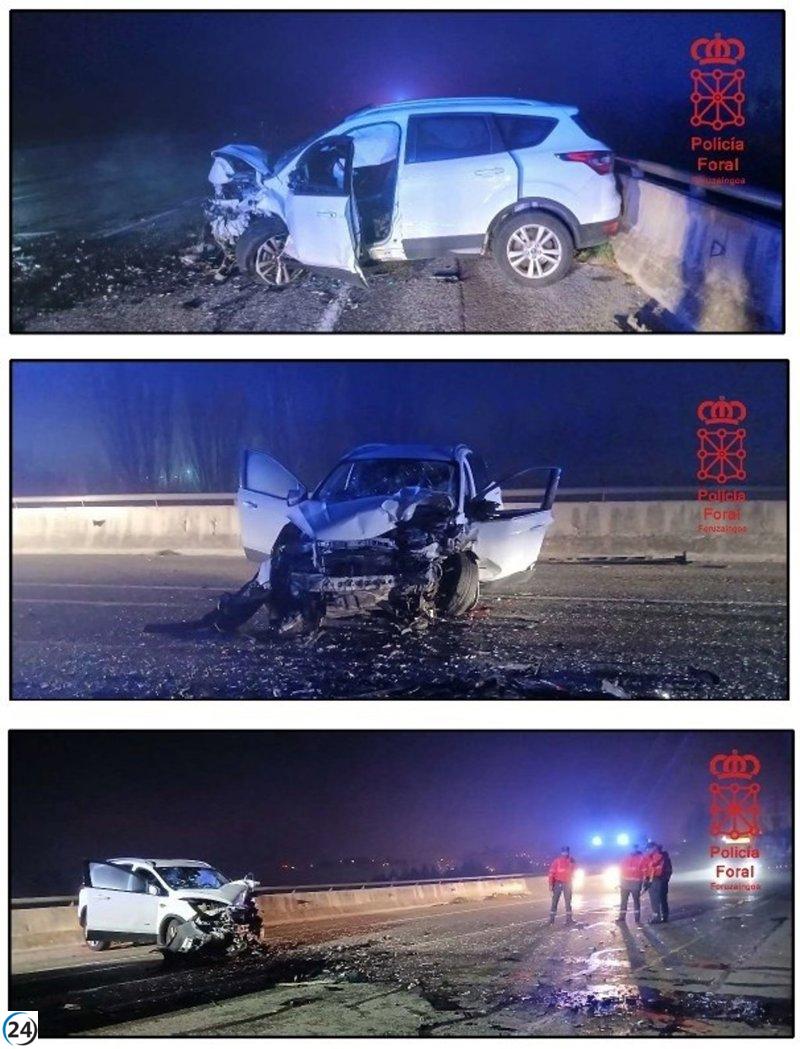 Detenido tras huir a pie después de chocar con otro coche en Noáin.