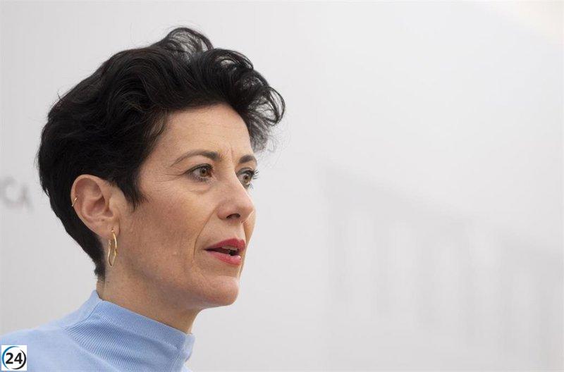 Elma Saiz se retira del cargo para postularse como alcaldesa de Pamplona.