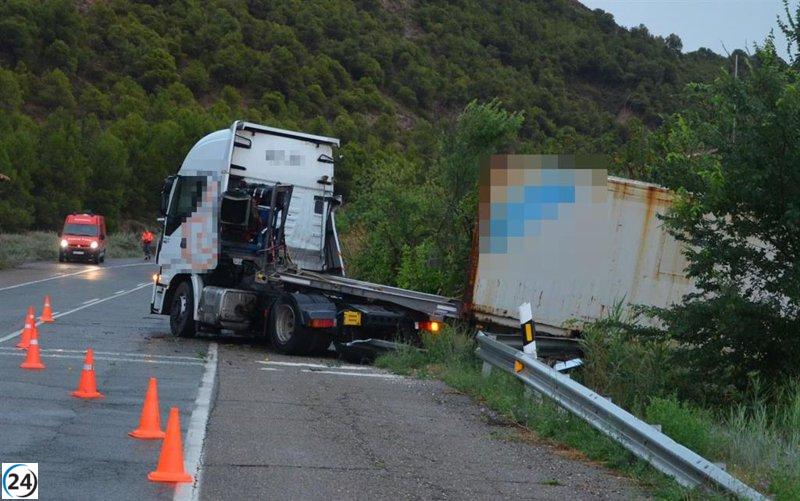 Camionero denunciado por conducción temeraria y positivo en drogas después de accidente en la NA-134.