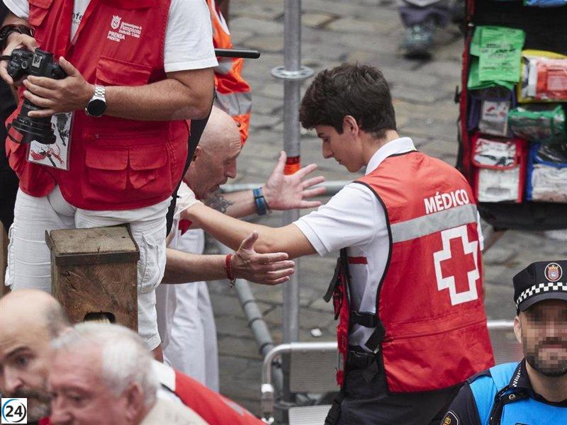 La Cruz Roja asiste a 36 personas y traslada a dos durante el quinto encierro de los Sanfermines.