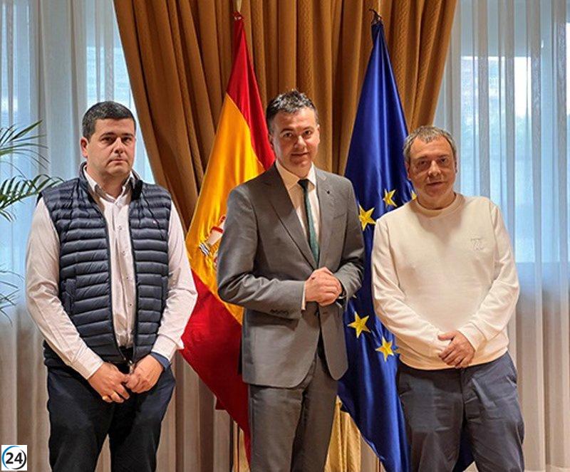 UGT insta al ministro Gómez a involucrarse activamente en la búsqueda de soluciones para preservar los puestos de trabajo en Gamesa.