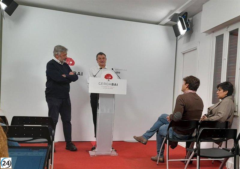 El miembro de Geroa Bai, Martínez, celebra la moción de censura en Pamplona y destaca su importancia como un acuerdo de múltiples frentes.