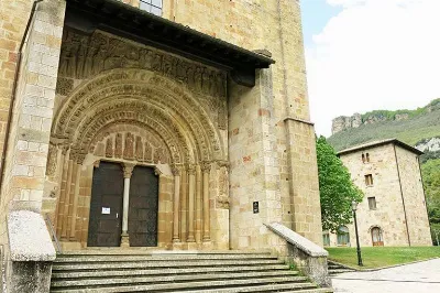 El campanario del Monasterio de Leyre