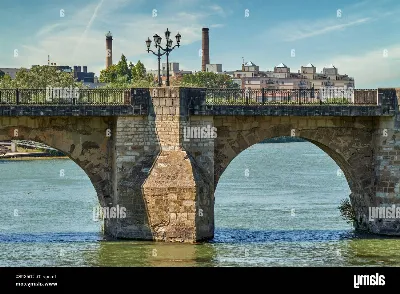 El Puente del Ebro: un icono tudelano