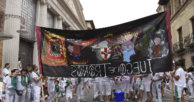 Las peñas, la esencia de las fiestas