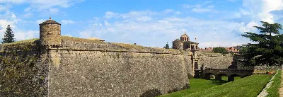 La torre dodecagonal de la Ciudadela de Pamplona