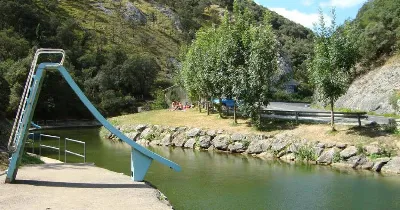 Playa Fluvial Leráte: Un paraíso en Navarra