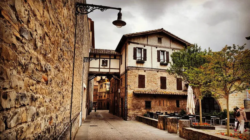 Descubriendo los rincones más pintorescos de Pamplona