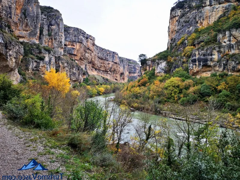 Un recorrido por la Foz de Lumbier en bici